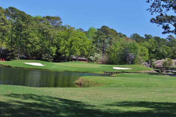 Surf Golf & Beach Club - 6th