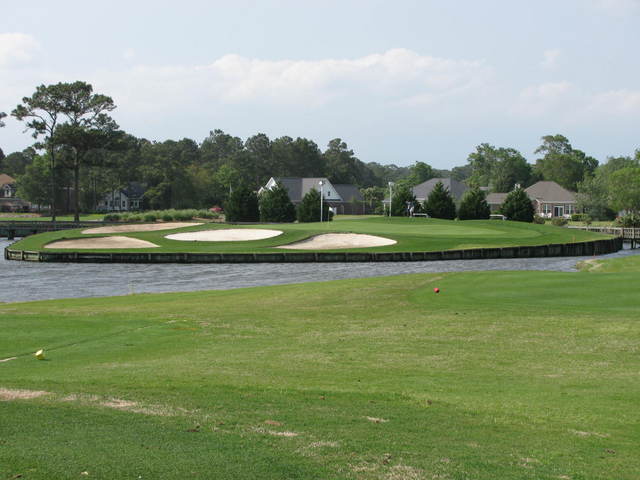 River Club golf course - No. 14