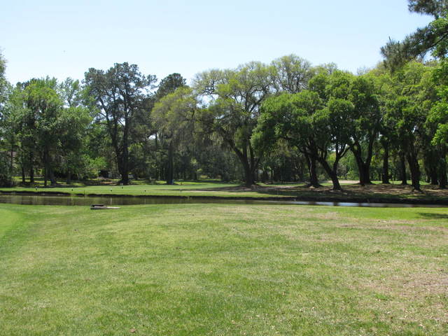 Wedgefield Plantation golf course - hole 1 
