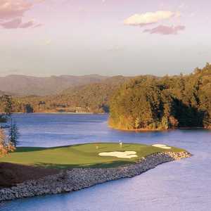 vineyards cliffs keowee golf club